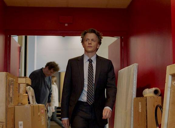 Film Still from Auction (2023), by Pascal Bonitzer.