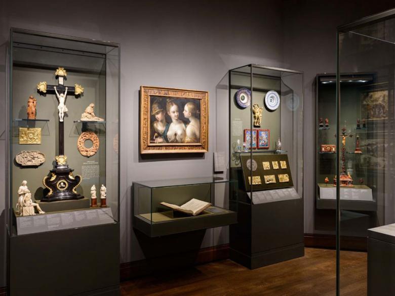 Gallery 143 Kunstkammer View 1